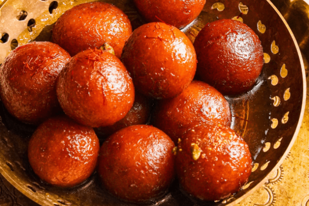 GULAB JAMUN CHEESECAKE